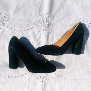 Coach black round toe pumps size 8